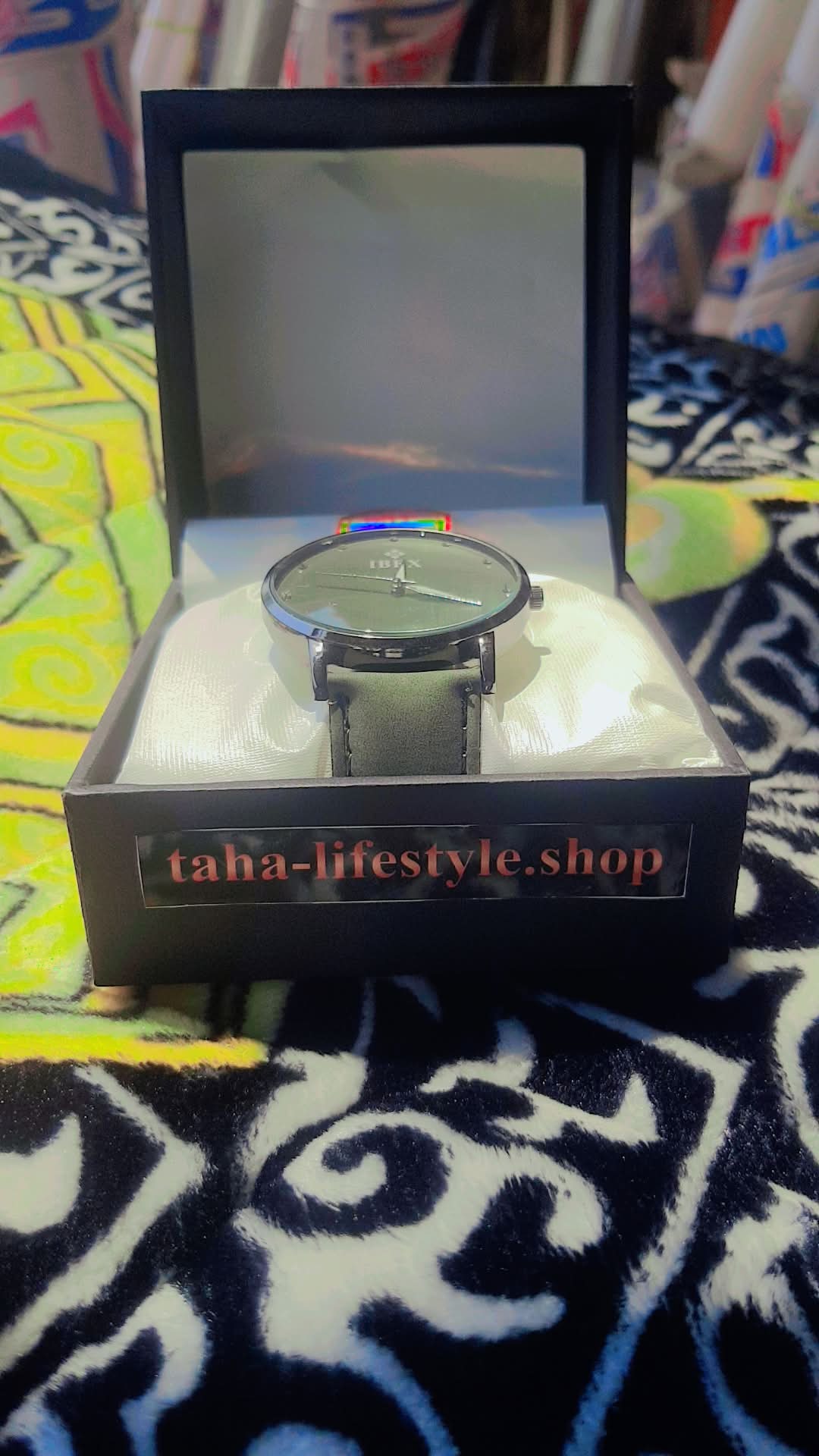 ⌚ Luxury Quartz Watch – Taha Lifestyle